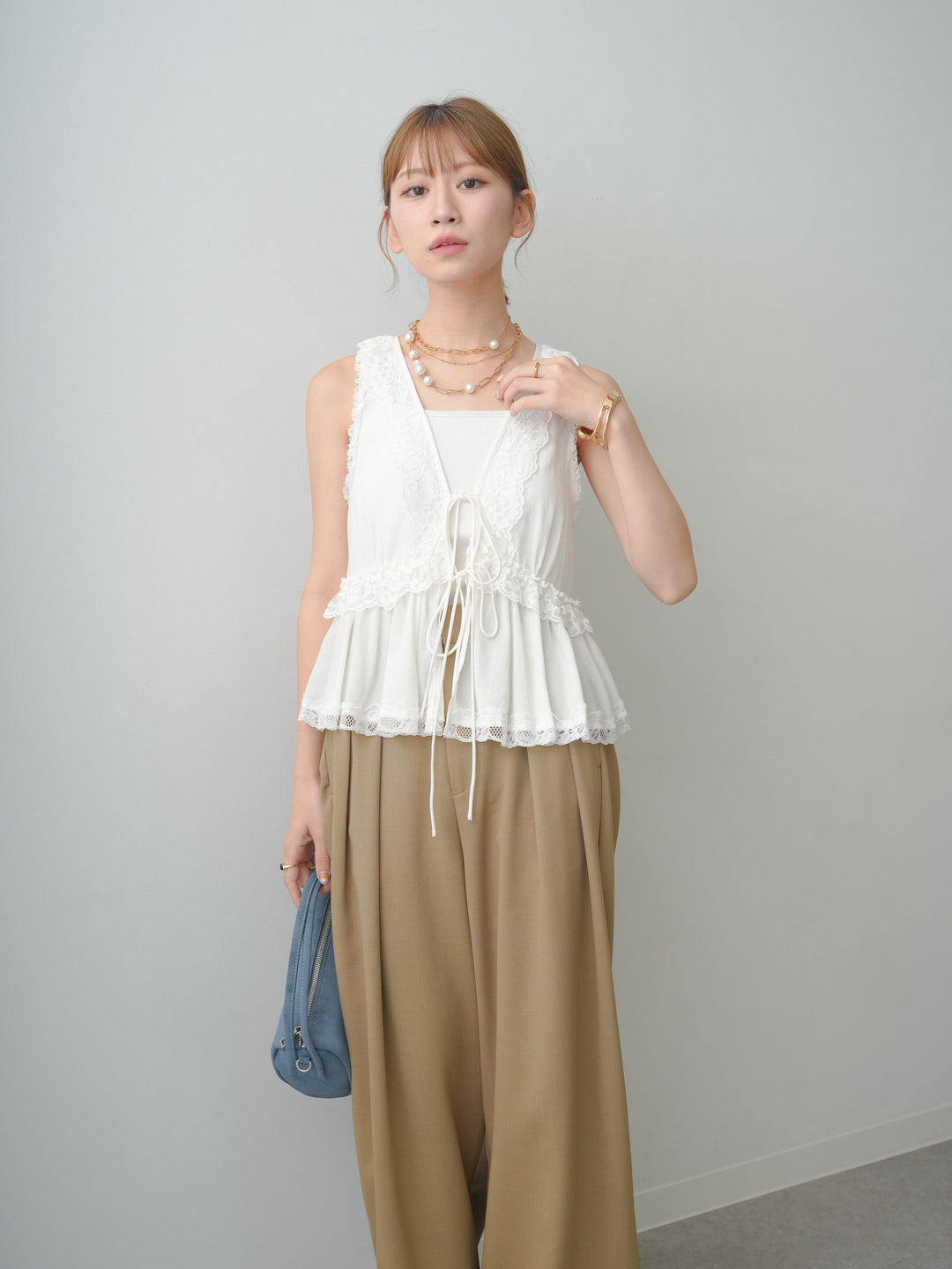 [SET]レーストリムフロントリボンノースリブラウス+クレープデシンタックワイドパンツ(2set)
