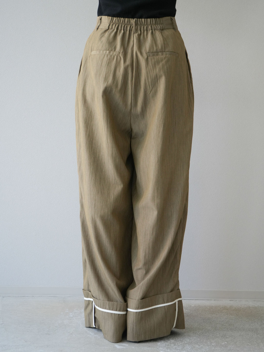 [予約]リネンライク裾リターンワイドパンツ/グレージュ
