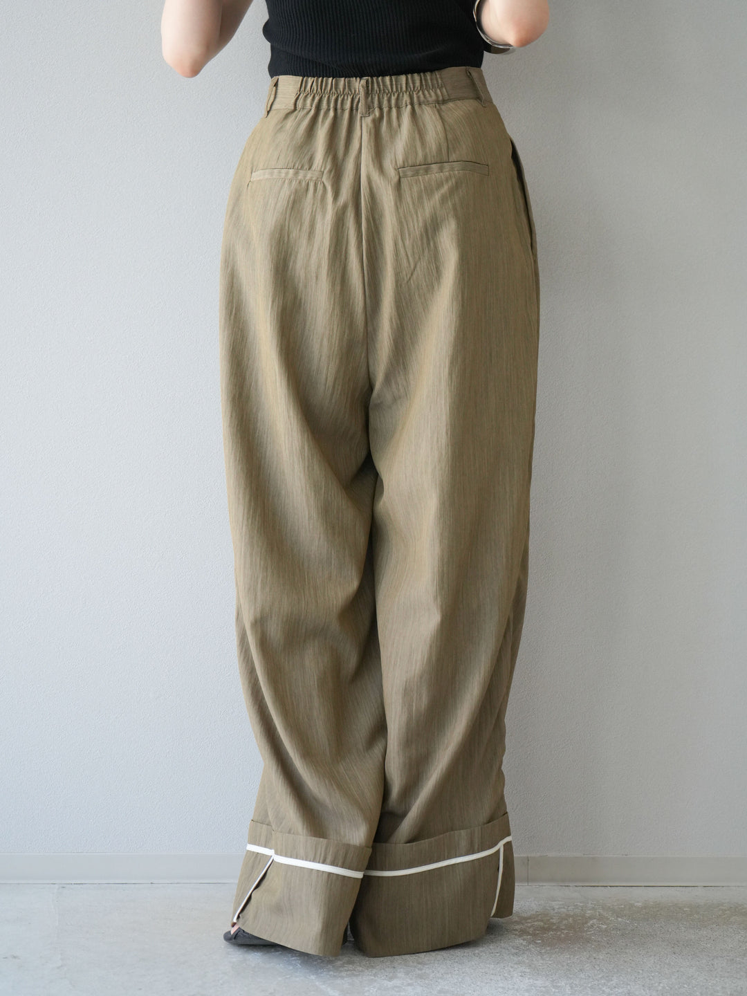[予約]リネンライク裾リターンワイドパンツ/グレージュ