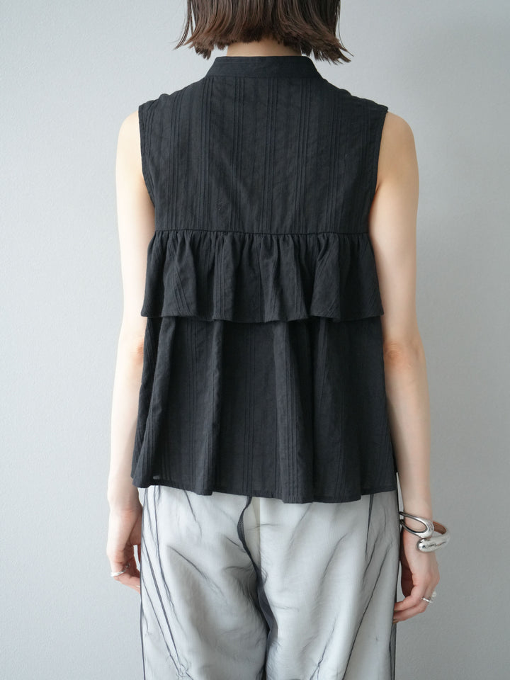 [予約]ドビーストライプアシンメトリーフリルノースリブラウス/ブラック