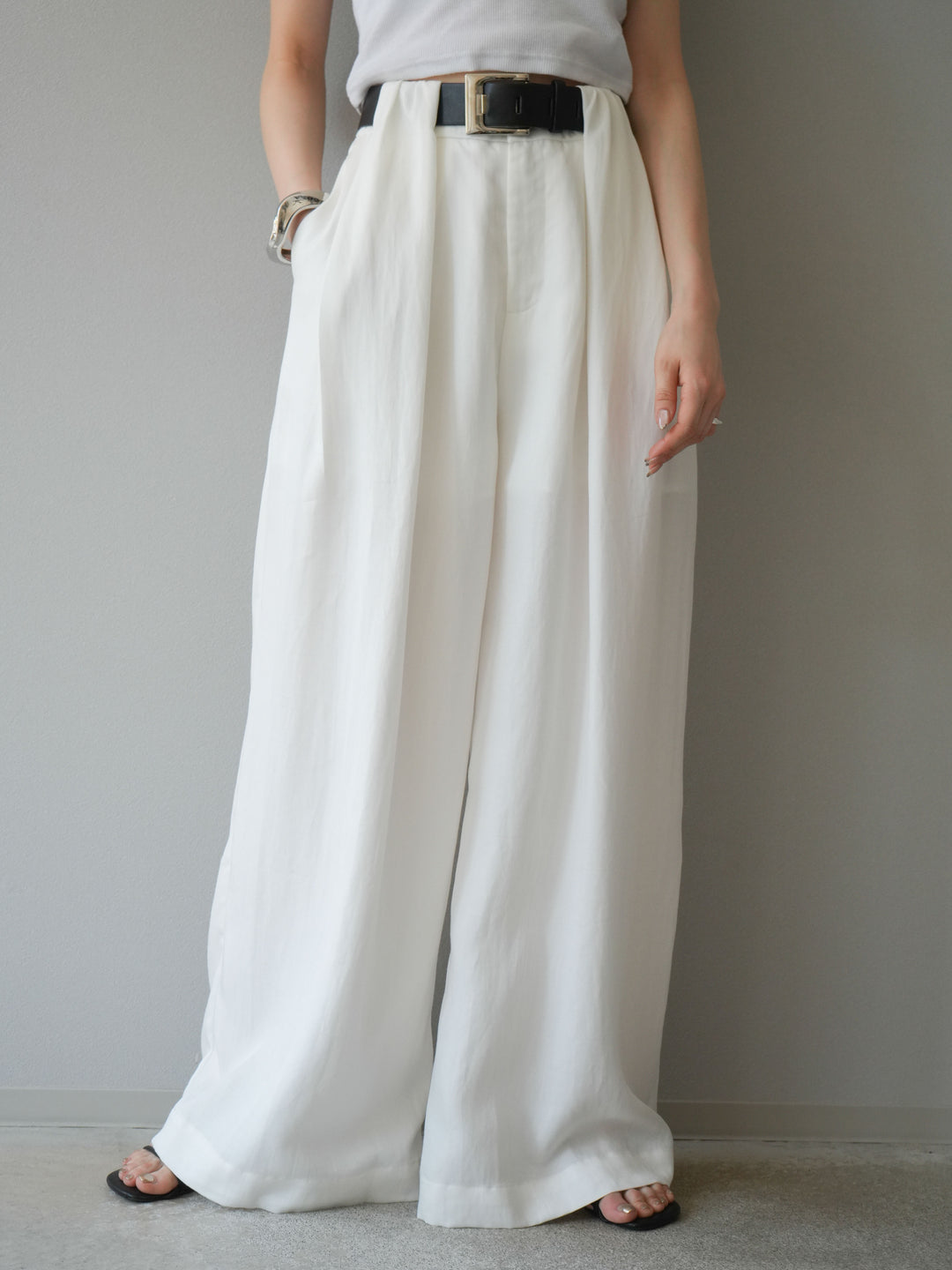 【預購】寬褲配大帶/象牙白