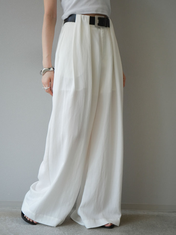 【預購】寬褲配大帶/象牙白