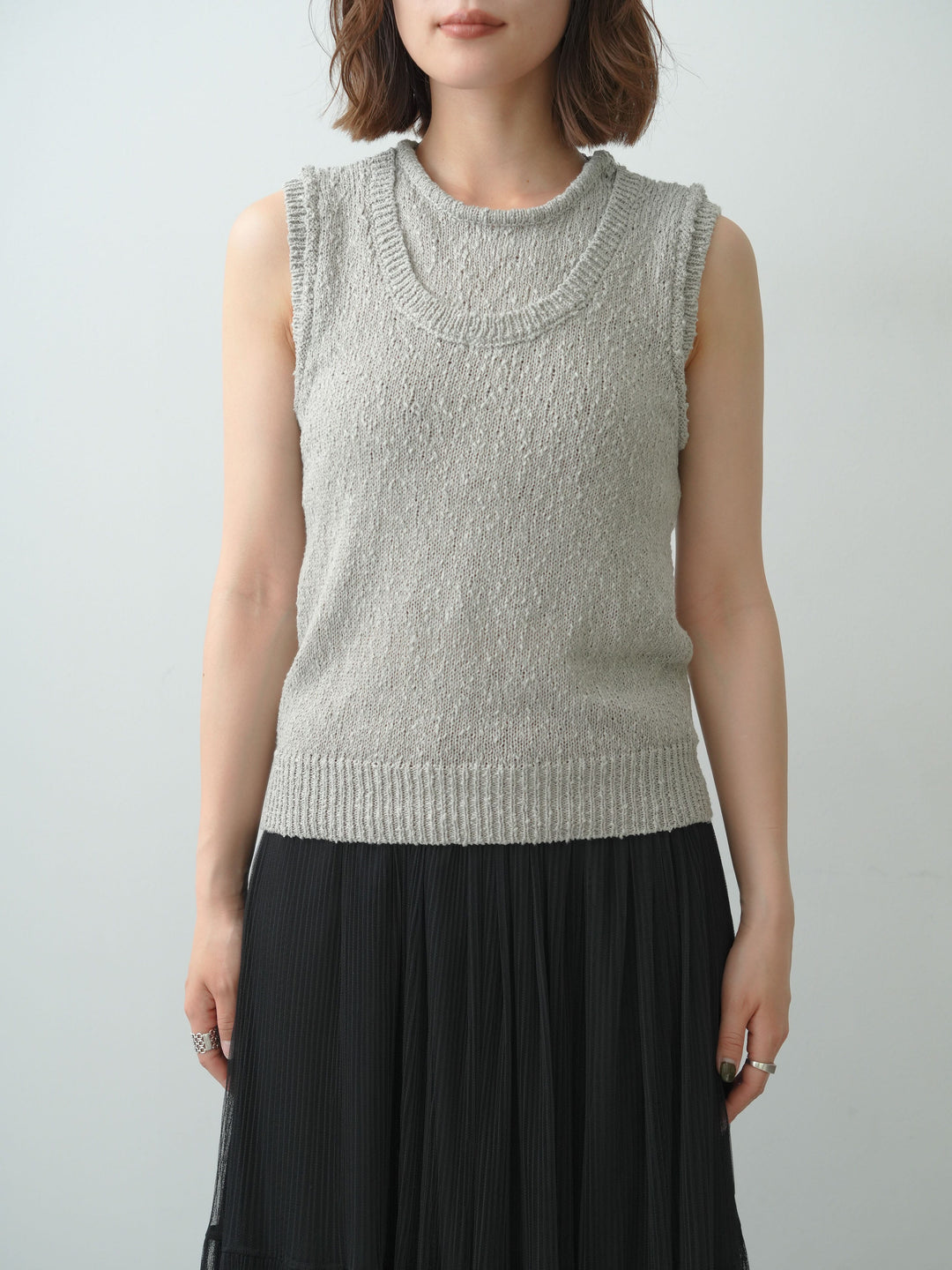 [予約]アウトリンキングノースリニットトップス/gray