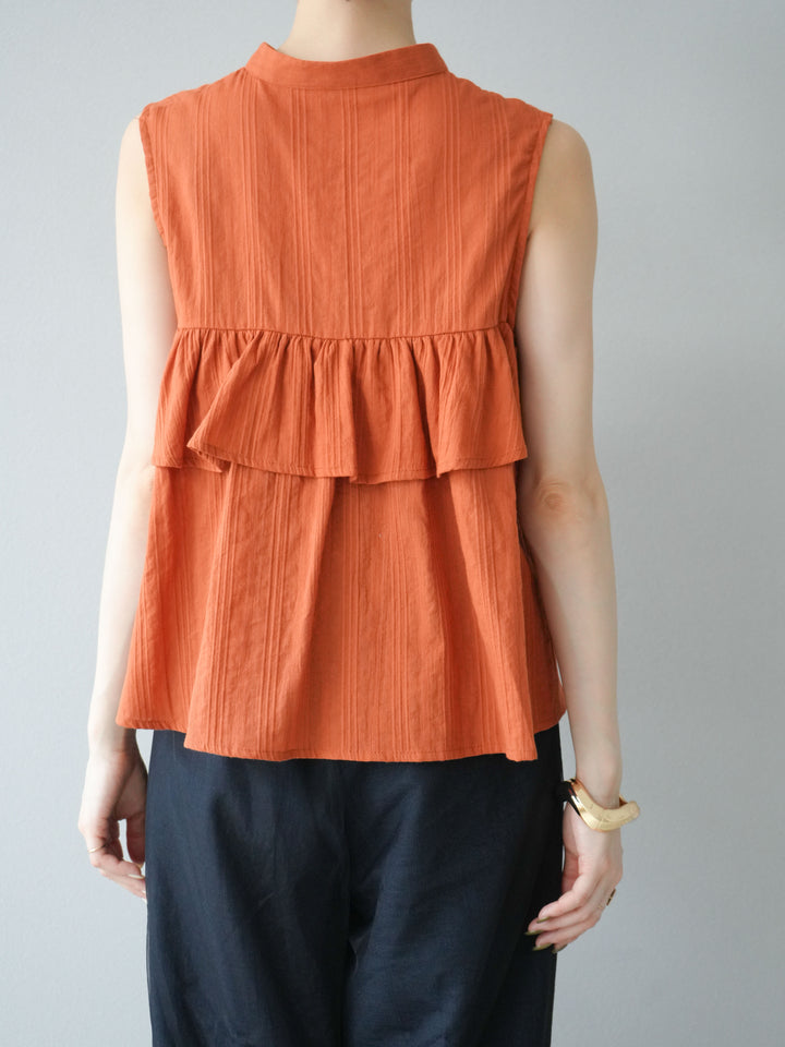 [予約]ドビーストライプアシンメトリーフリルノースリブラウス/テラコッタ