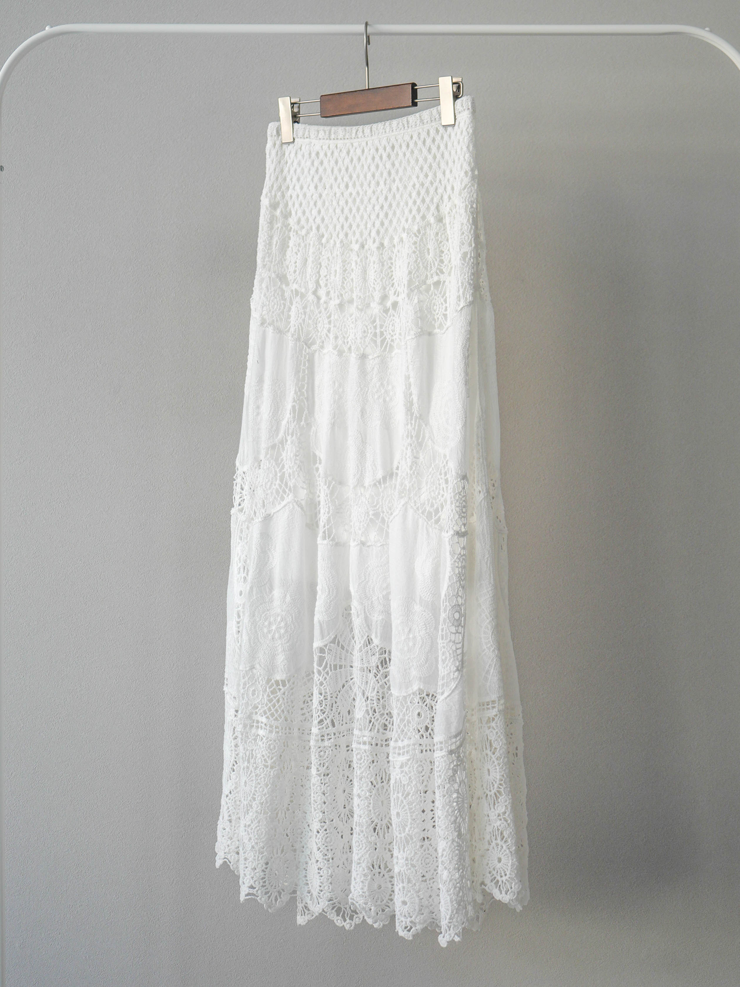 lumier 新品タグ付き/レースデザインノーカラーデニムジャケット 予約]レースデザインノーカラーデニムジャケット/ブルー – Lumier