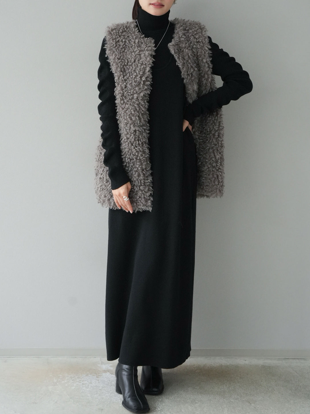 [SET] 設計袖高領針織＆無袖套裝 + 設計袖高領針織＆無袖套裝 (2set)