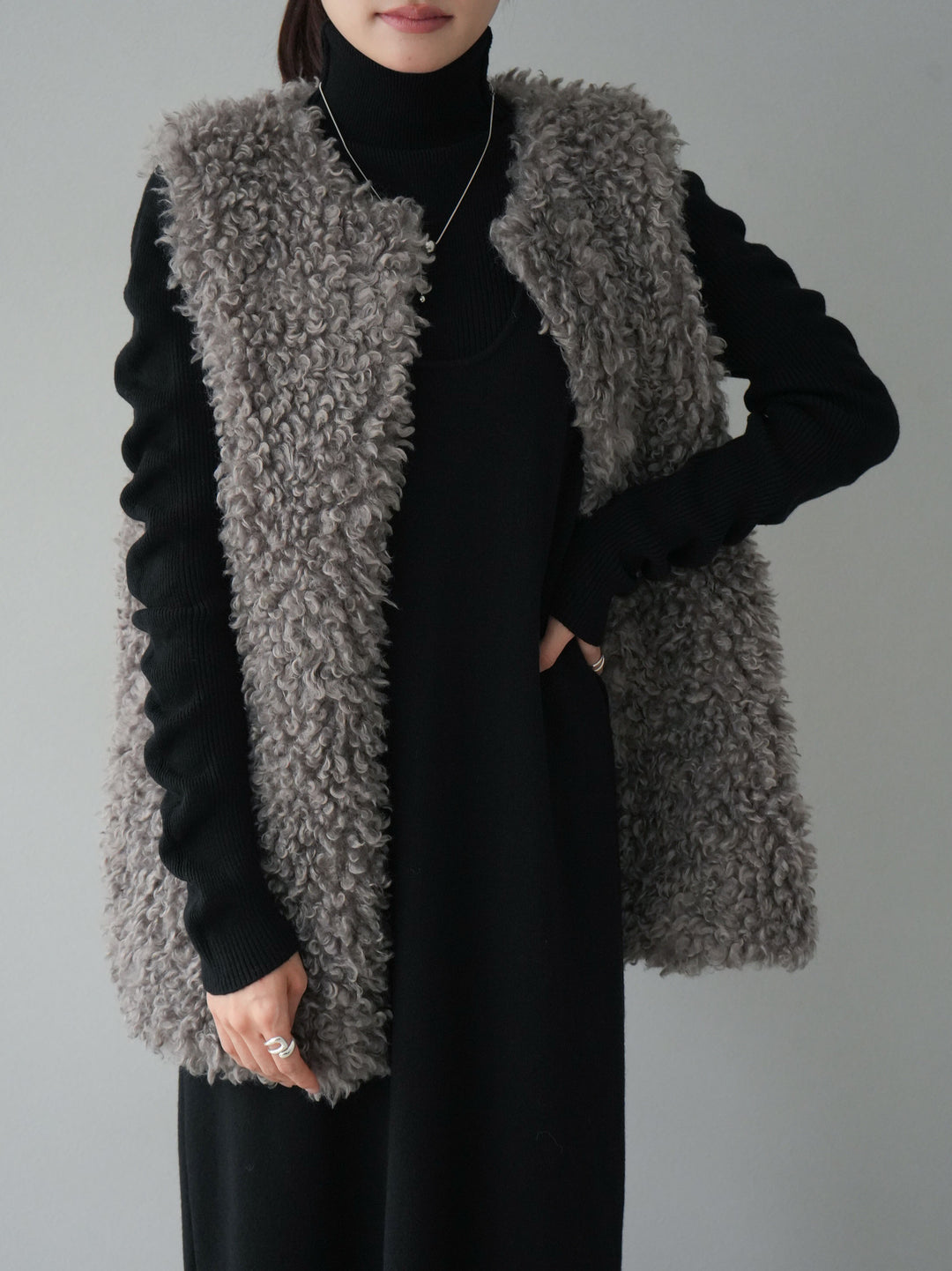 [SET] 設計袖高領針織＆無袖套裝 + 設計袖高領針織＆無袖套裝 (2set)