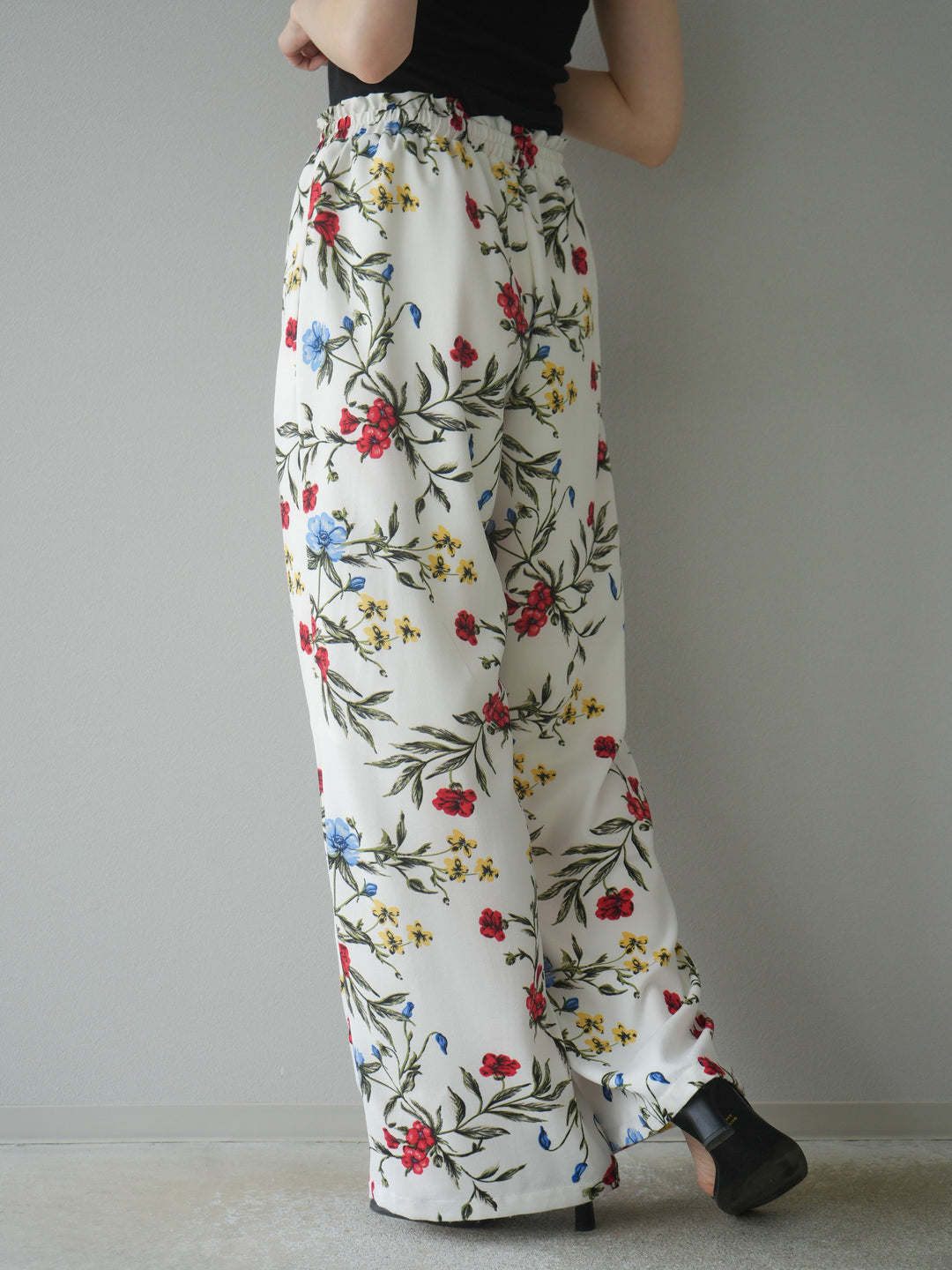 【預購】植物圖案休閒褲/米白色