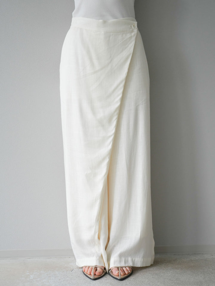 【預購】淺亞麻不對稱寬褲/可脫