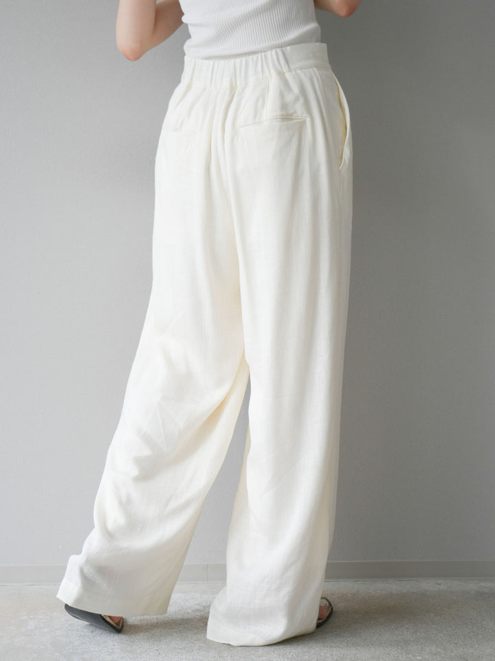 【預購】淺亞麻不對稱寬褲/可脫