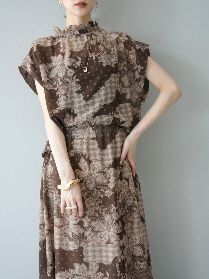 [予約]フラワーパターンフレンチスリーブブラウス/ブラウン