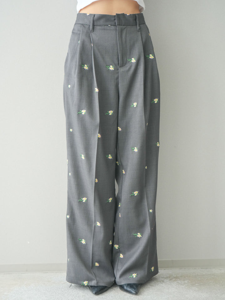 [予約]フラワー刺繍タックパンツ/gray