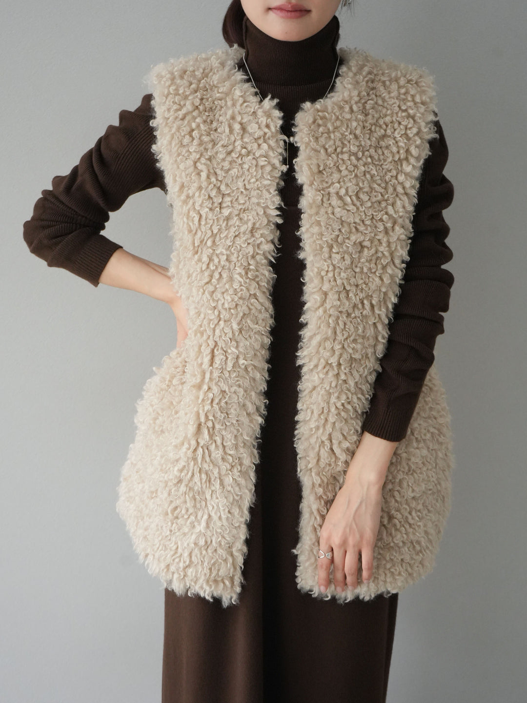 [SET] 設計袖高領針織＆無袖套裝 + 設計袖高領針織＆無袖套裝 (2set)