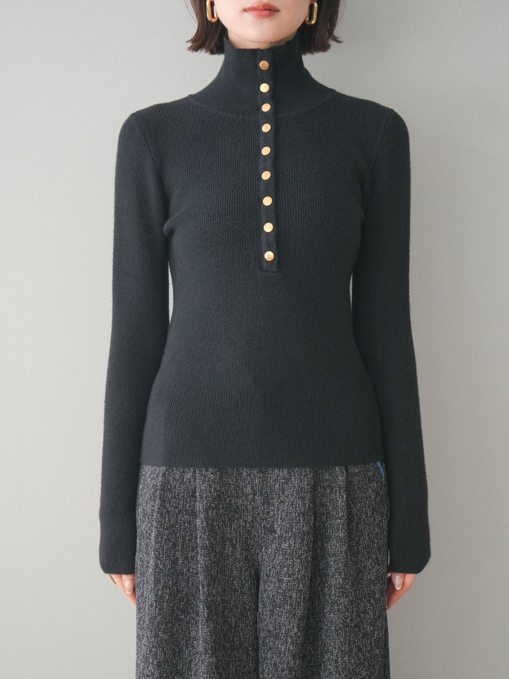 【預購】金色扣環 Nuance 龜紋羅紋針織上衣 / 黑色