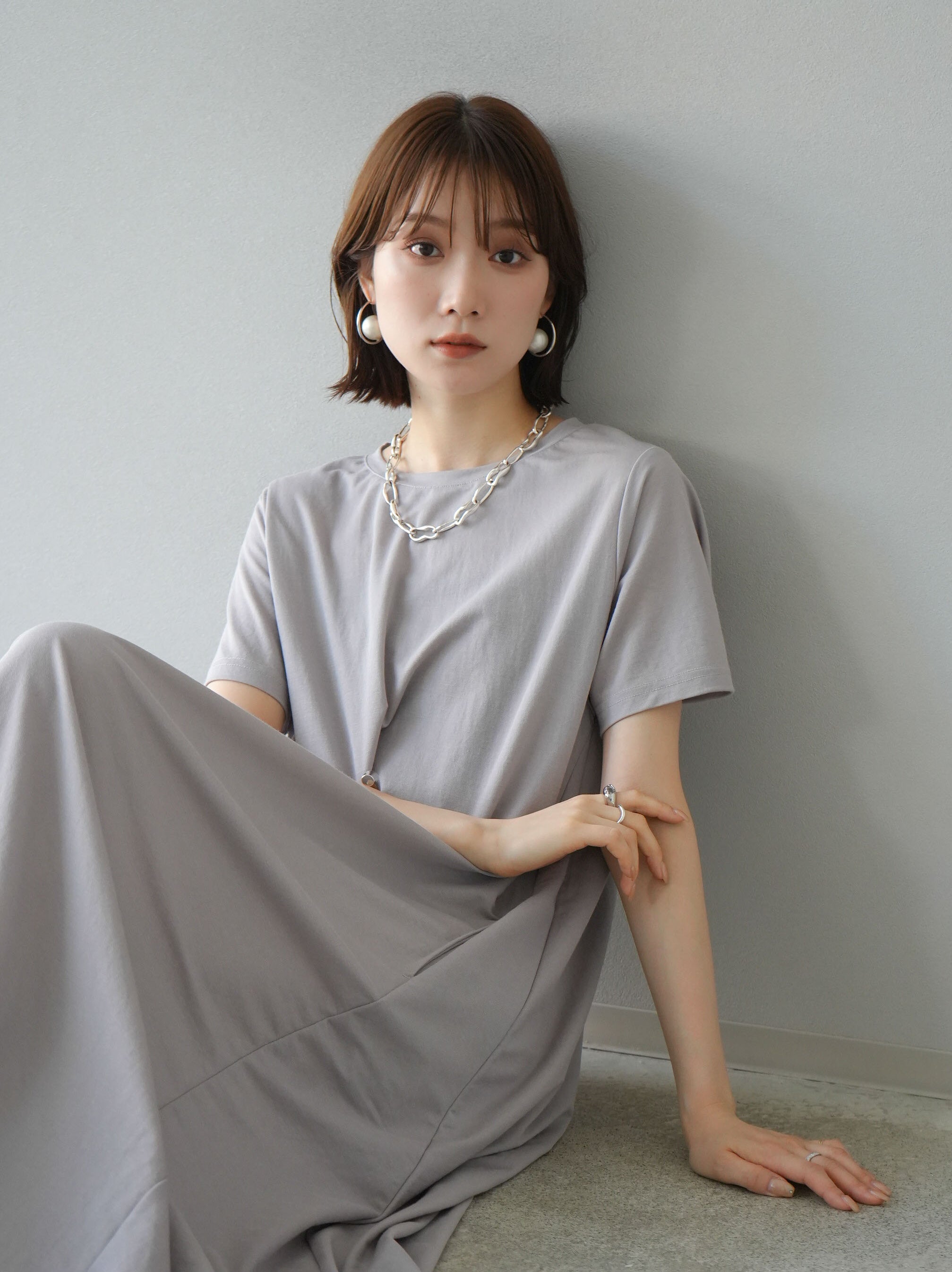 【美品】Kayme ブルーグレー マリリンワンピース　9号　接触冷感 美品】Kayme ブルーグレー マリリンワンピース 9号 接触冷感