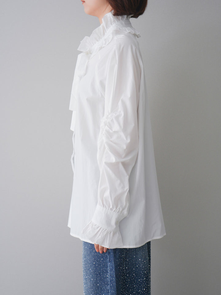 [予約]フリルネックギャザーブラウス/white