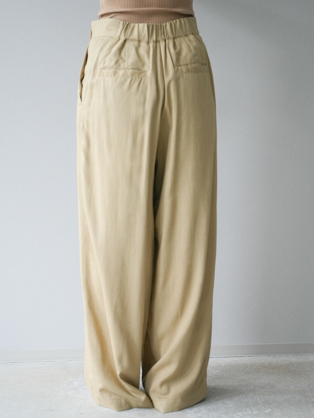 [予約]ライトリネンアシンメトリーワイドパンツ/ベージュ