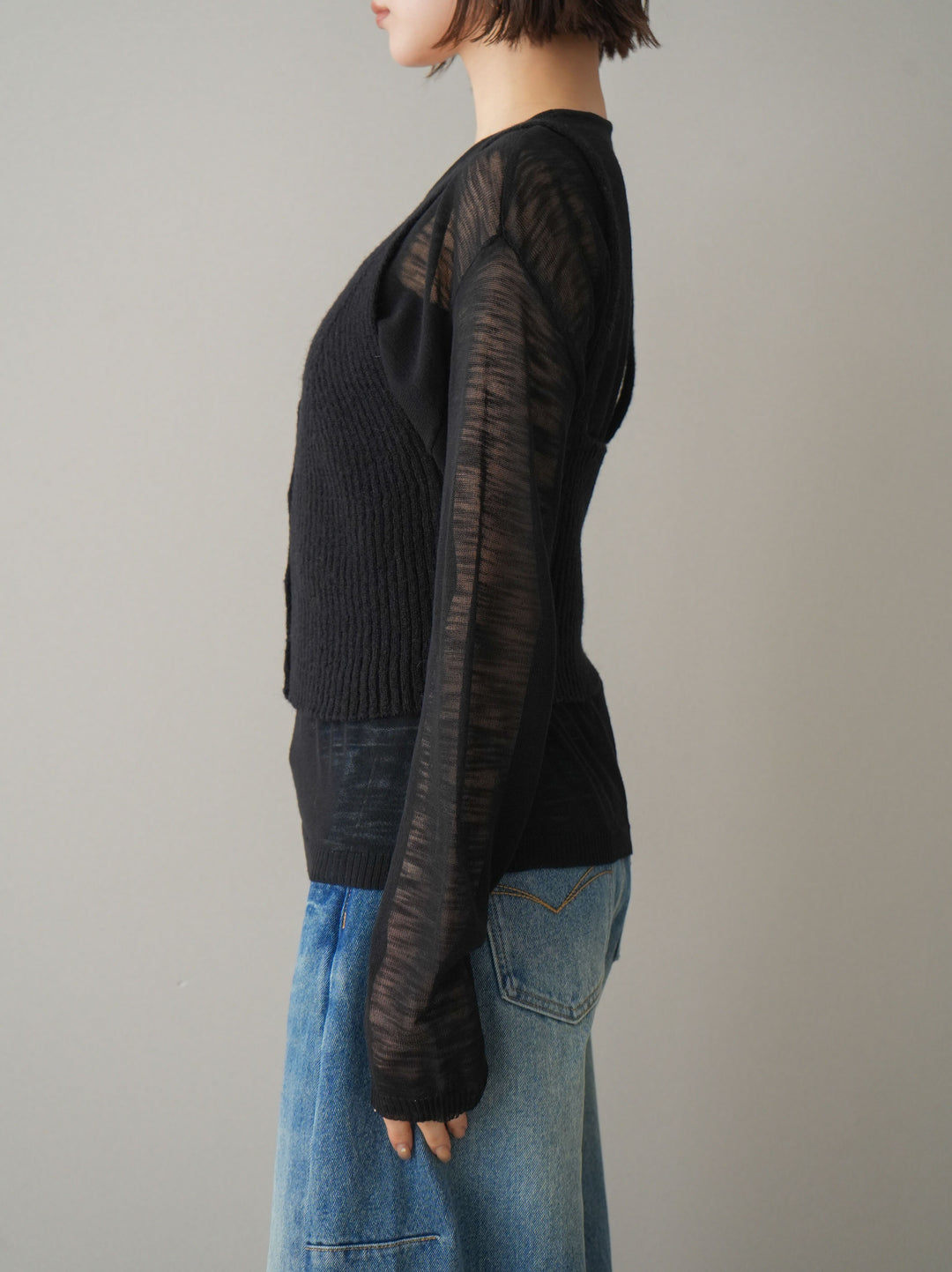 [予約]ビスチェアンサンブルシアーニット/black