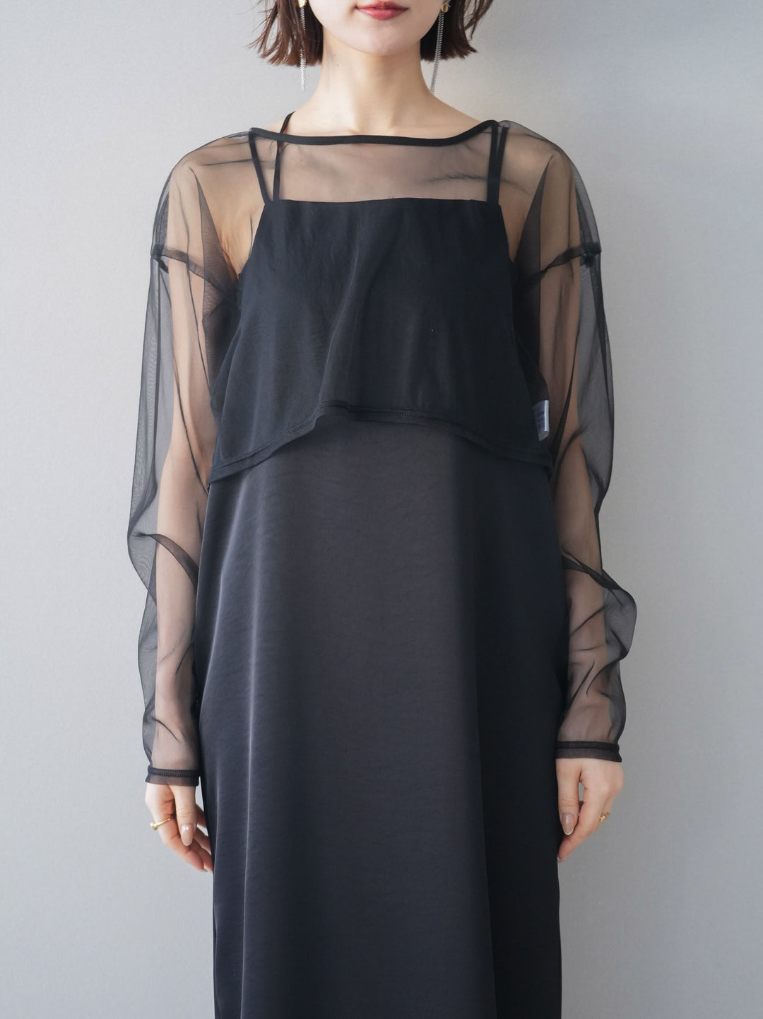 [予約]チュールフリルアンサンブルキャミソールドレス 3点SET/black