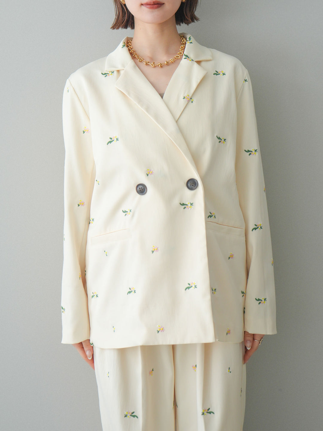 [予約]フラワー刺繍テーラードジャケット/ivory