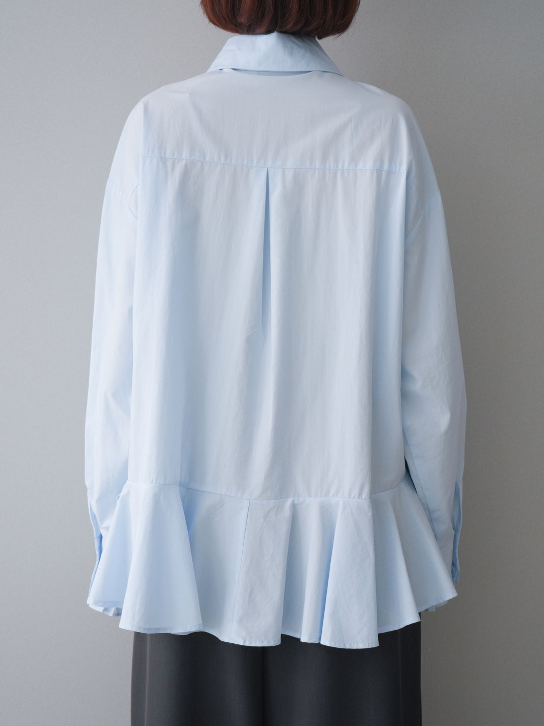 [予約]ラッフルデザインティアードブラウス/blue