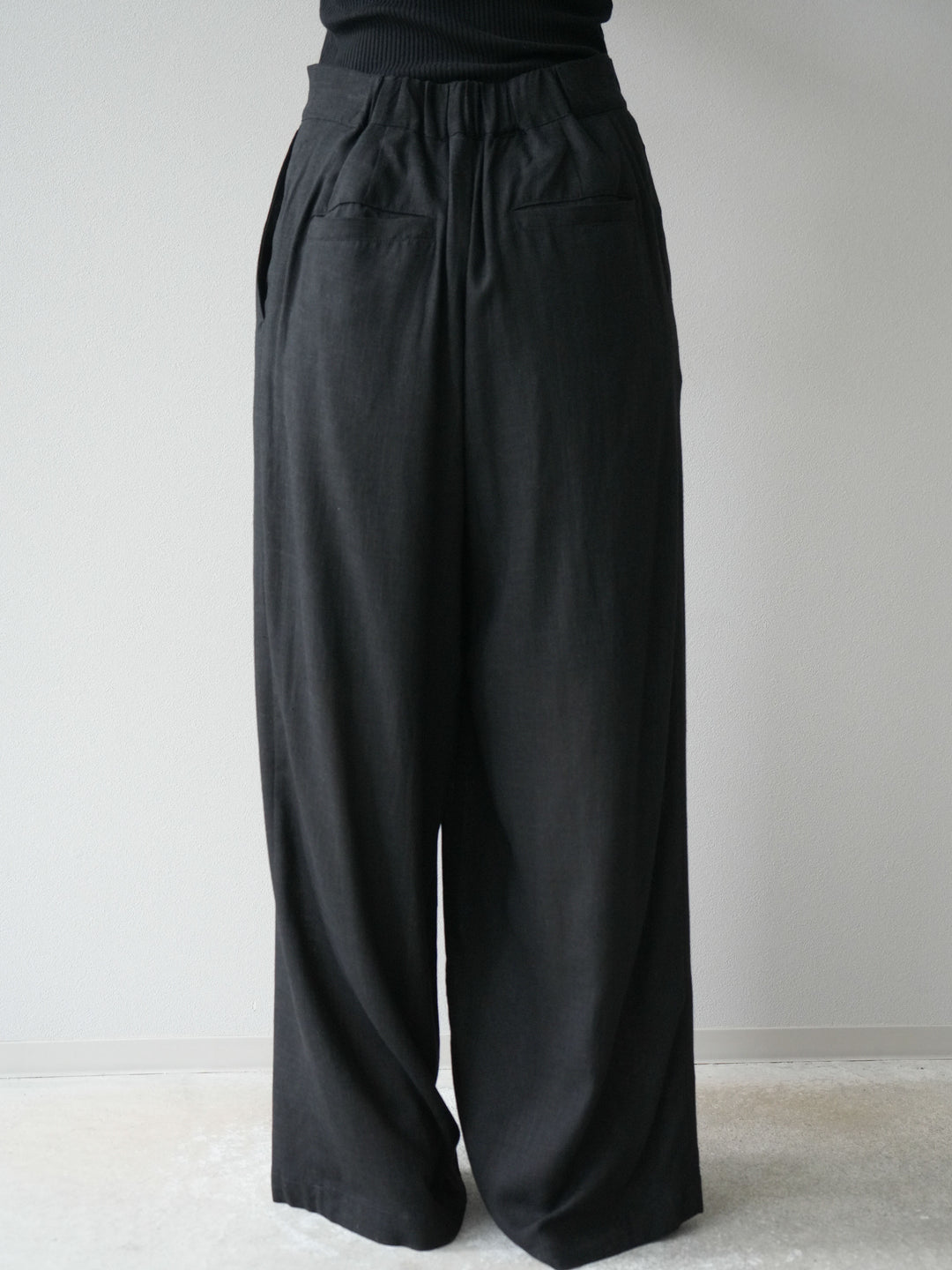 [予約]ライトリネンアシンメトリーワイドパンツ/ブラック