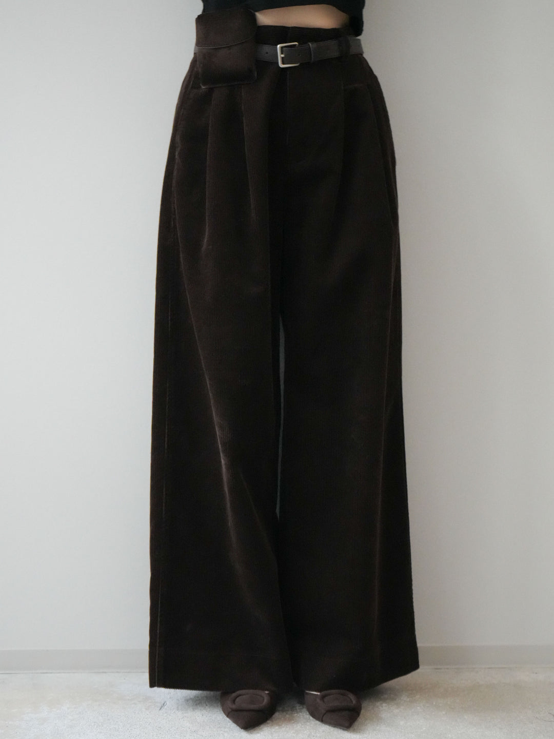 [予約]ベルト付コーデュロイワイドパンツ/brown