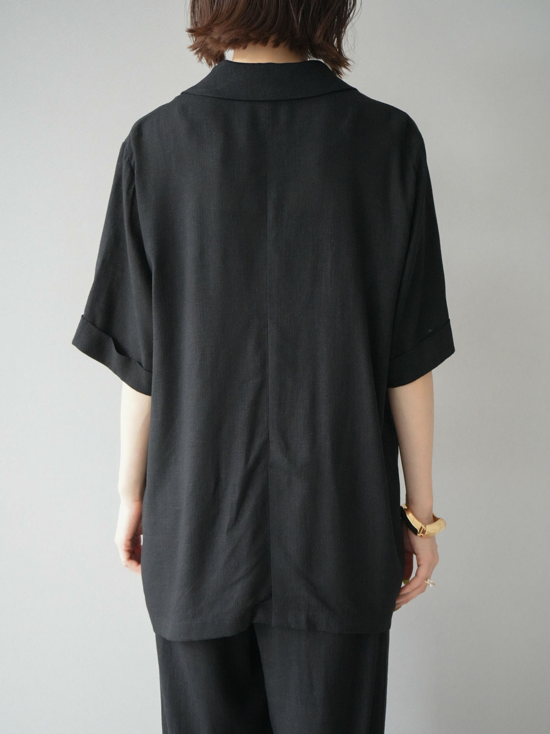 【預購】輕亞麻半袖外套/黑色