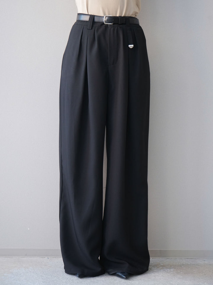 [予約]ベルト付キーホルダーモチーフワイドパンツ/black