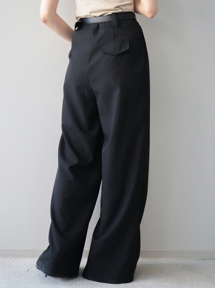 [予約]ベルト付キーホルダーモチーフワイドパンツ/black