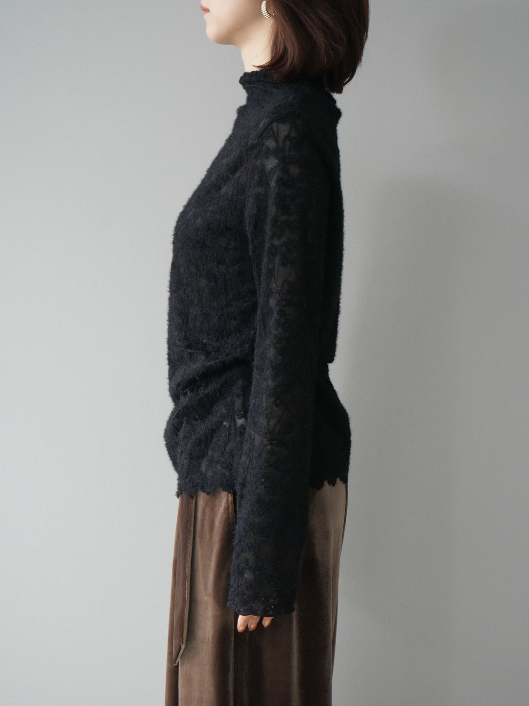 [予約]起毛レースプチネックトップス/black