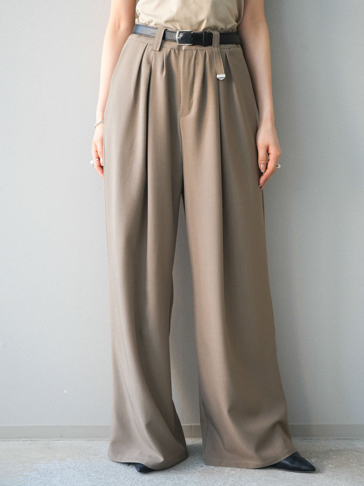 [予約]ベルト付キーホルダーモチーフワイドパンツ/mocha