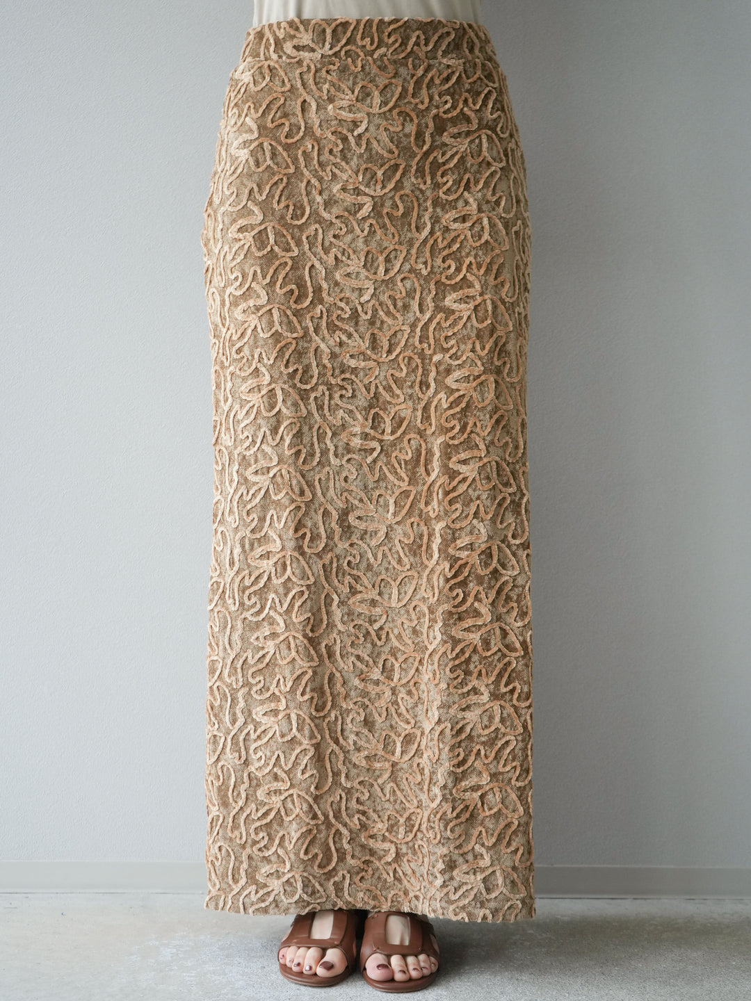 [予約]パイピングフラワーシアーベロアスカート/ベージュ