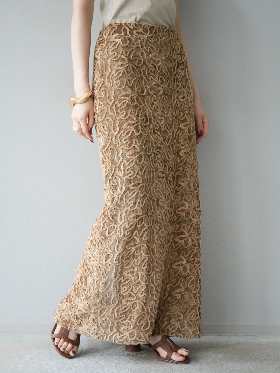 [予約]パイピングフラワーシアーベロアスカート/ベージュ