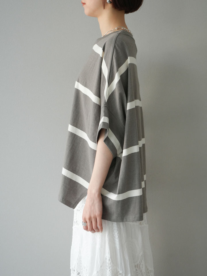 [予約]ボーダードルマンBIG Tシャツ/セピアグレー×オフ