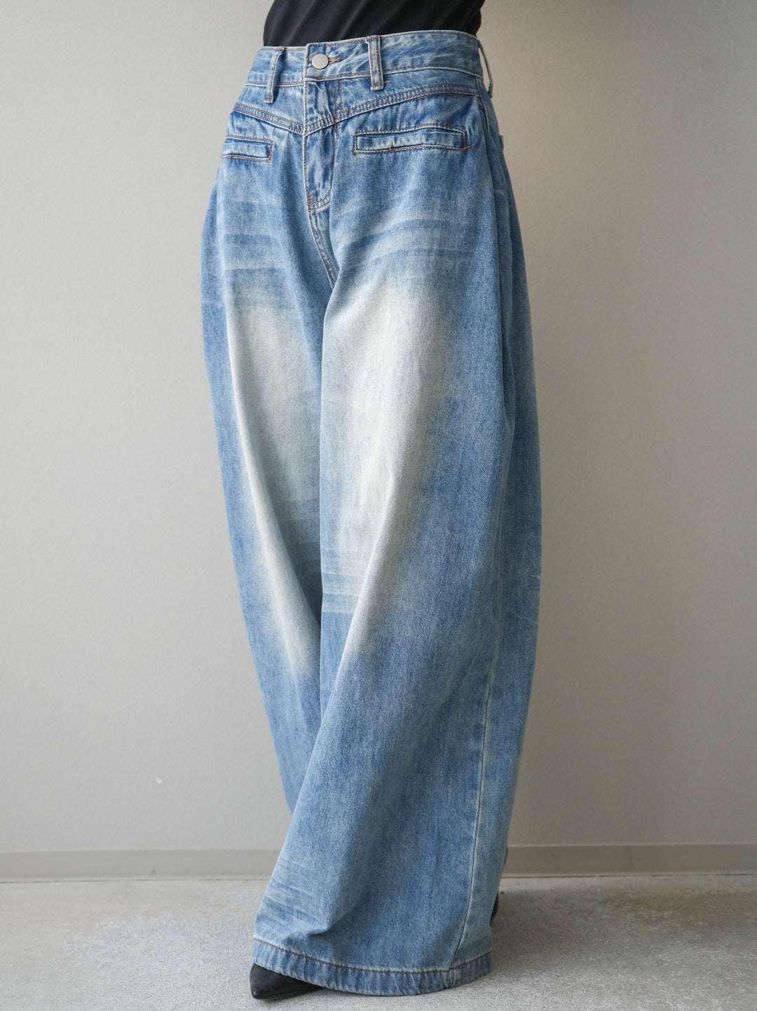 [予約]フロントポケットサイドタックワイドデニム/lightblue