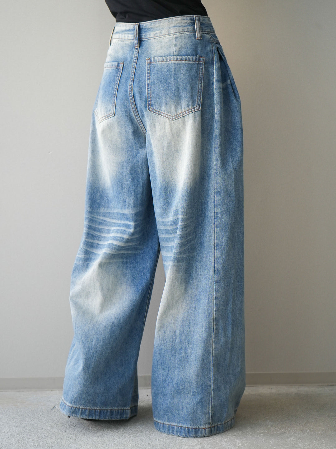 [予約]フロントポケットサイドタックワイドデニム/lightblue