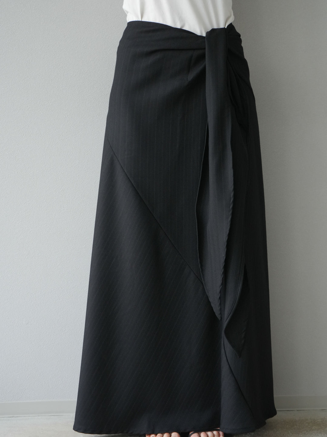 [予約]サイド巻きツイルスカート/ブラック