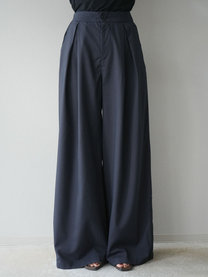 [SET] 條紋褶襉露肩上衣＆寬褲 SET UP (2set)