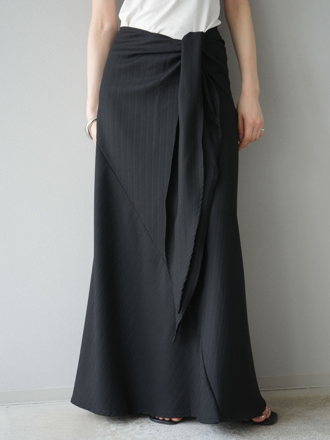 [予約]サイド巻きツイルスカート/ブラック