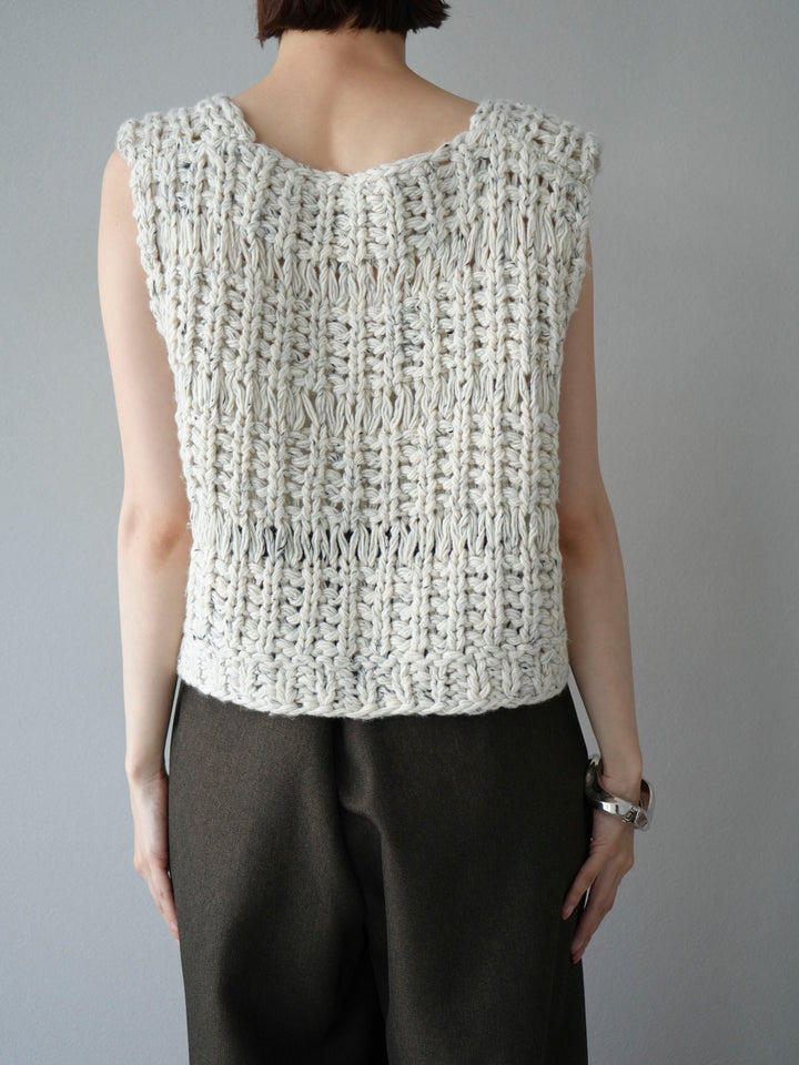 [予約]ミックスヤーンデザイン編みニットベスト/アイボリー