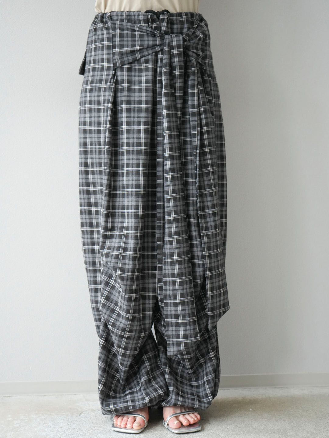 [予約]チェック柄ウエスト巻きドロストパンツ/ブラック