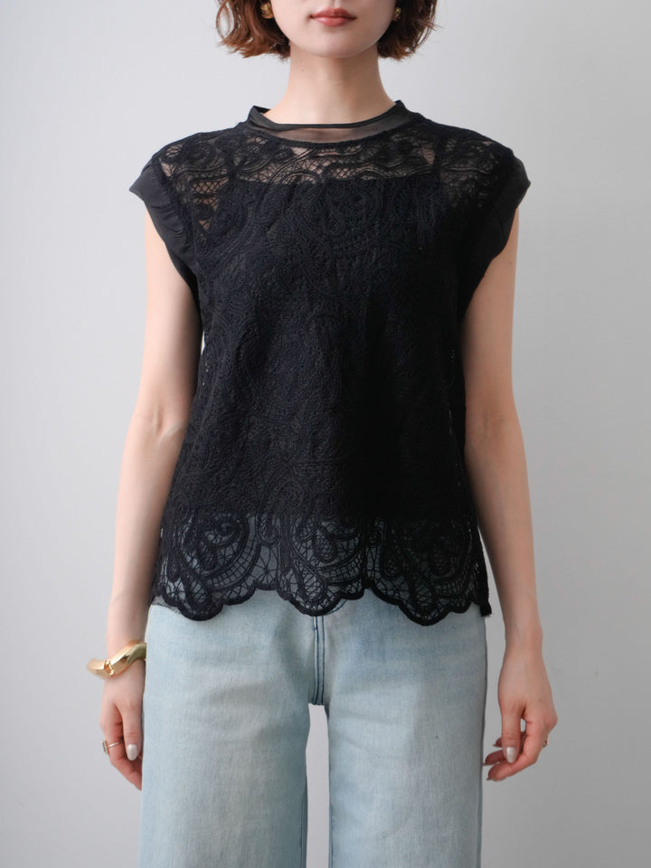 [予約]スカラップヘムレーストップス/black