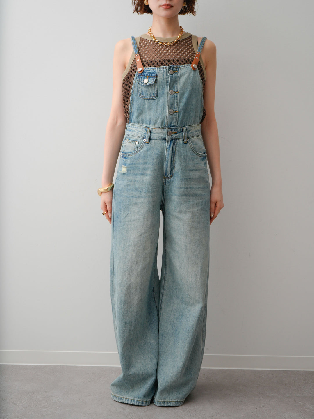 [予約]レザーコンビストラップデニムサロペット/lightblue