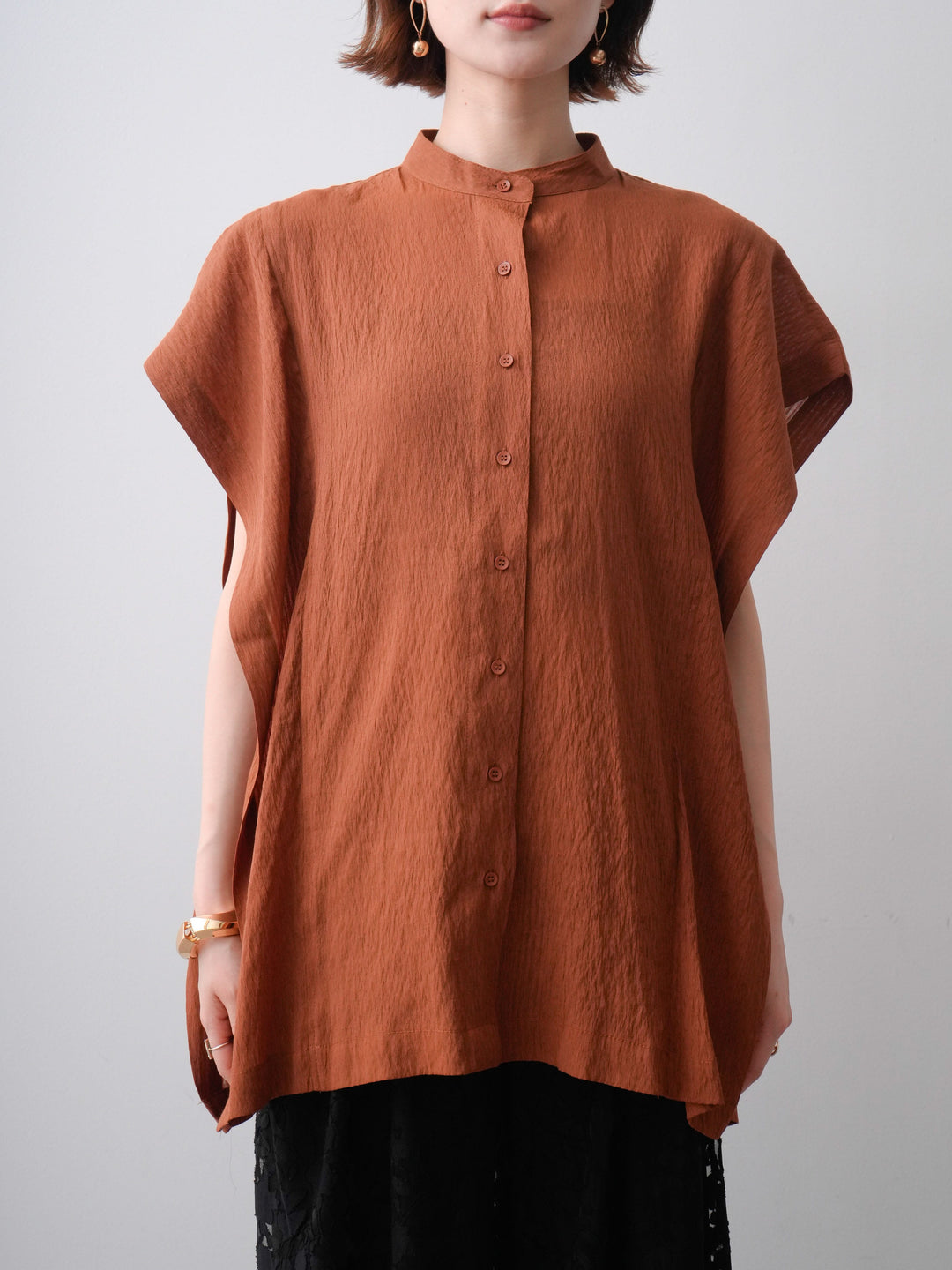 [予約]スクエアショルダーノースリワッシャーブラウス/brown