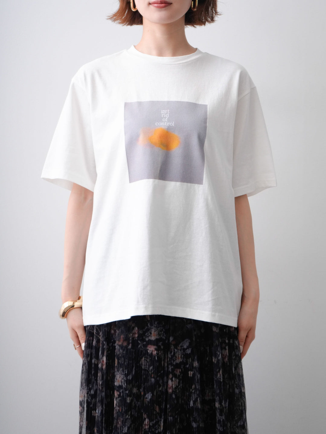 [予約]ニュアンスフローラルフォトTEE/OFF3