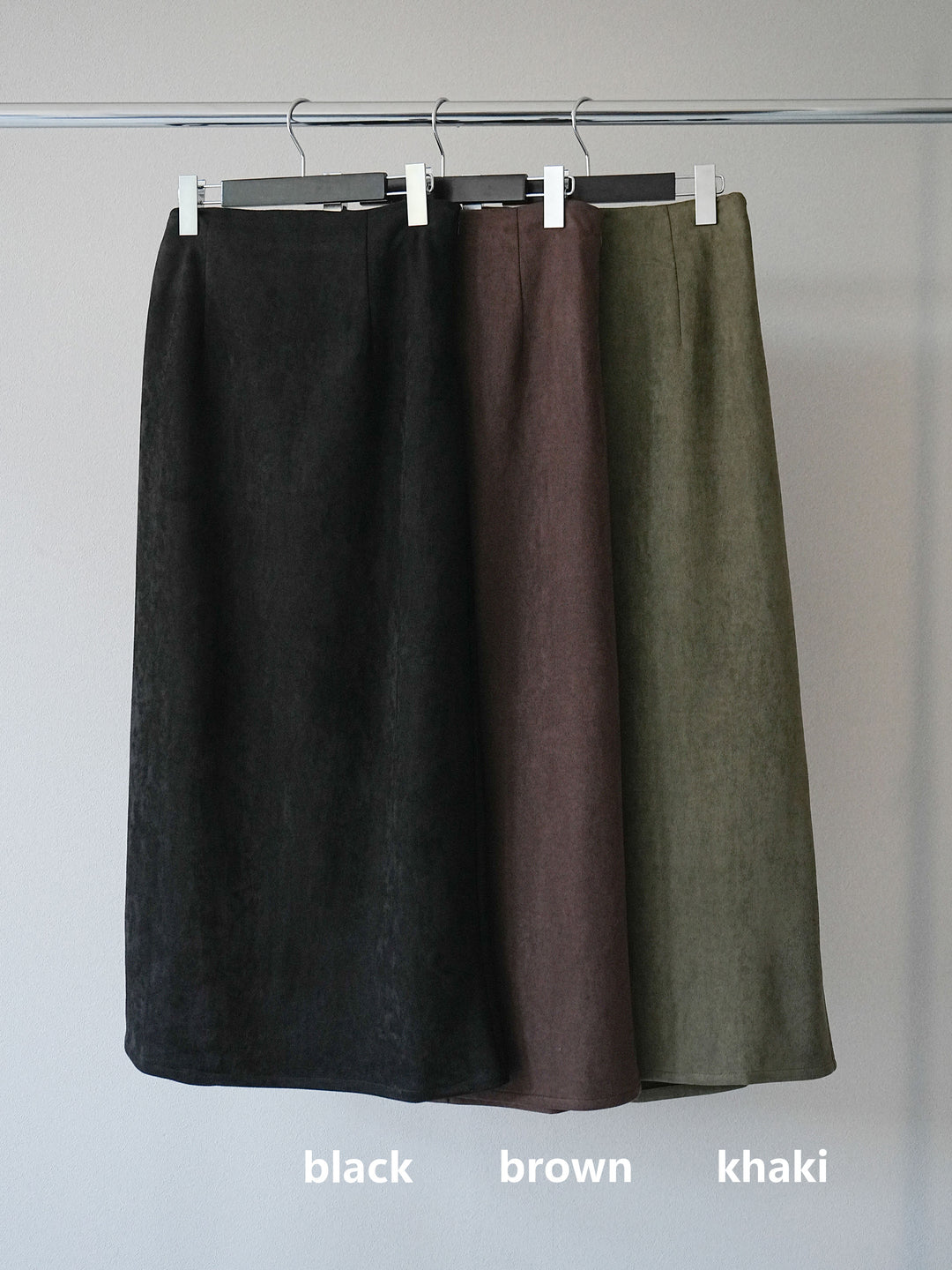 [SET]ポロ襟スキッパーボーダーニットプルオーバー+スウェードIラインスカート(2set)