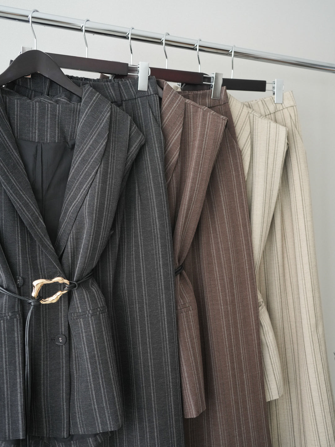 [SET]モチーフベルト付ストライプジレ＆パンツSETUP