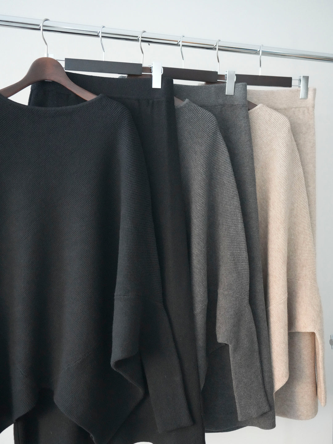 [SET]ウール混ドルマンニット&スカートSET UP(2set)