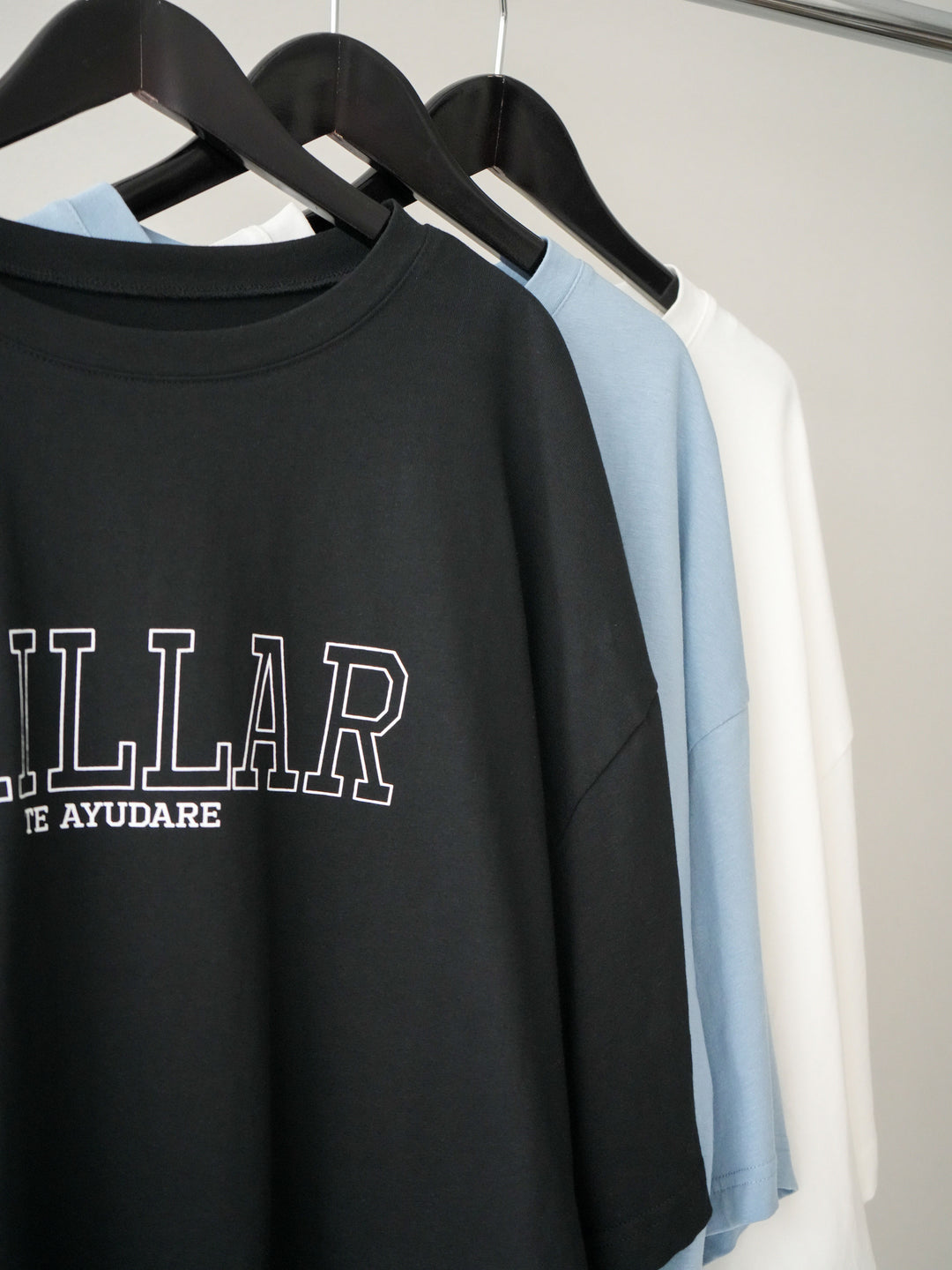 [SET]ボックスシルエットロゴTEE+レイヤードラップニットスカート(2set)